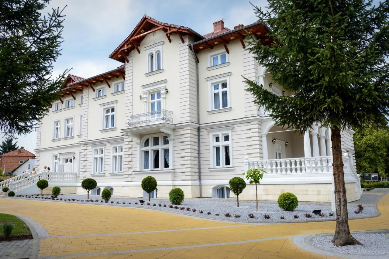 Отель Pałac Lacon Kazimierza Wielka-4